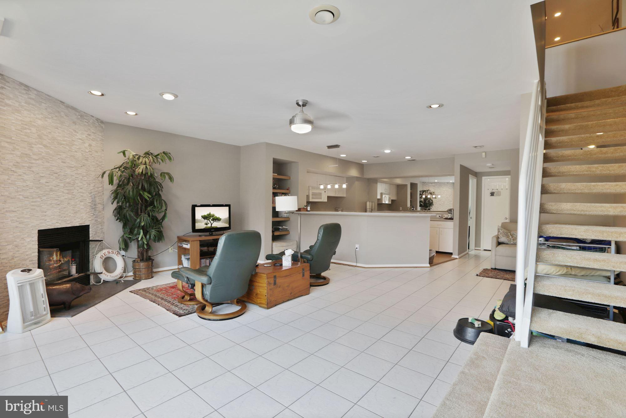 1969 Lakeport Way Reston, VA 20191 - Photo 24 of 32