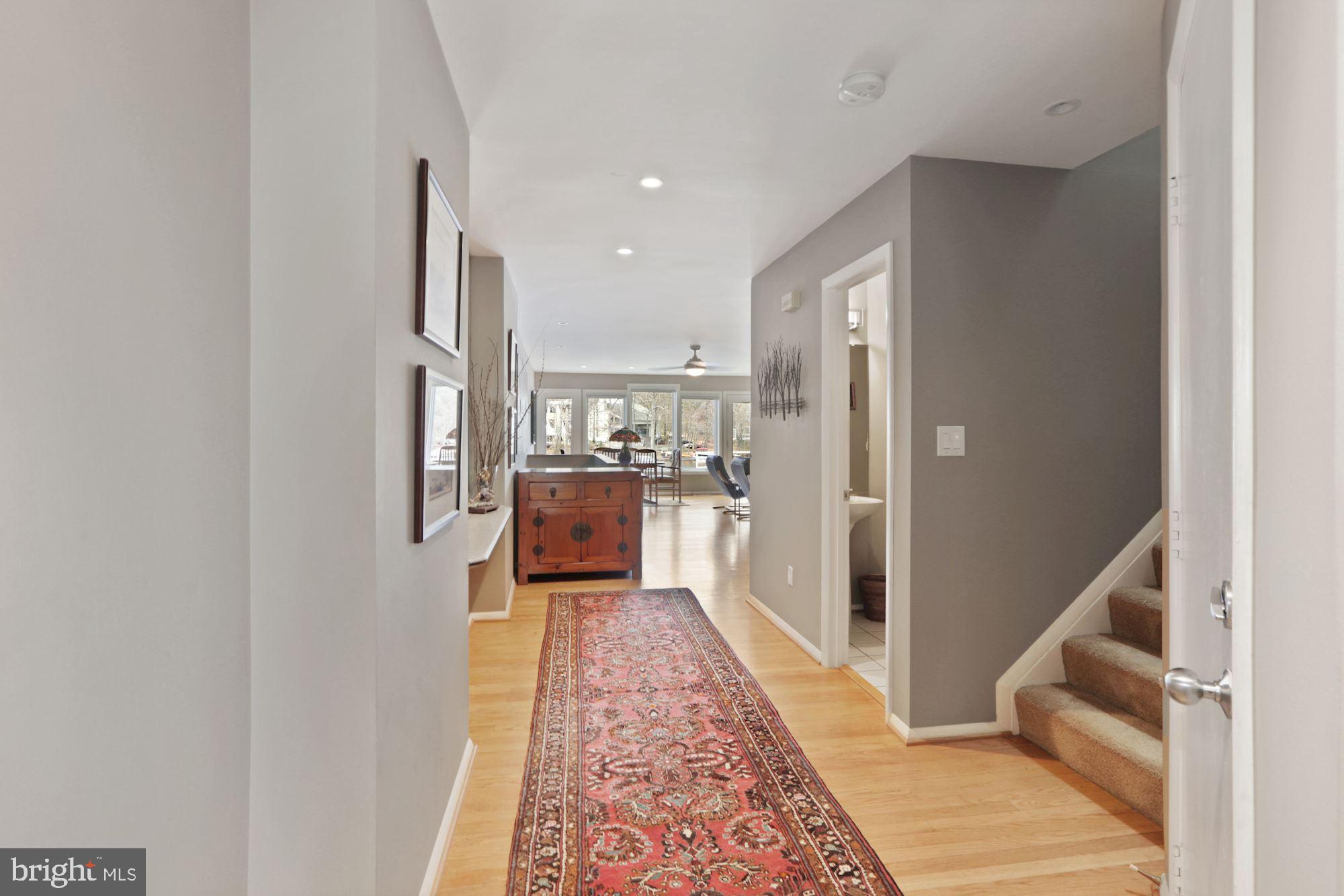 1969 Lakeport Way Reston, VA 20191 - Photo 5 of 32