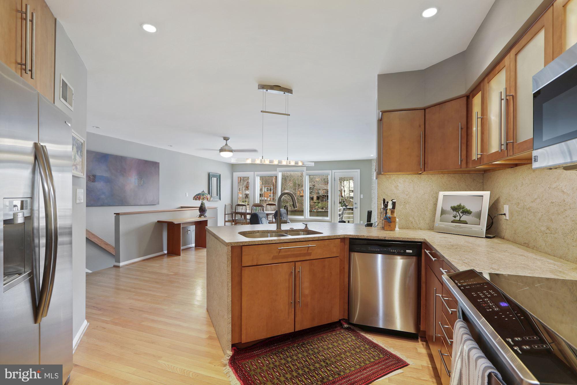 1969 Lakeport Way Reston, VA 20191 - Photo 8 of 32