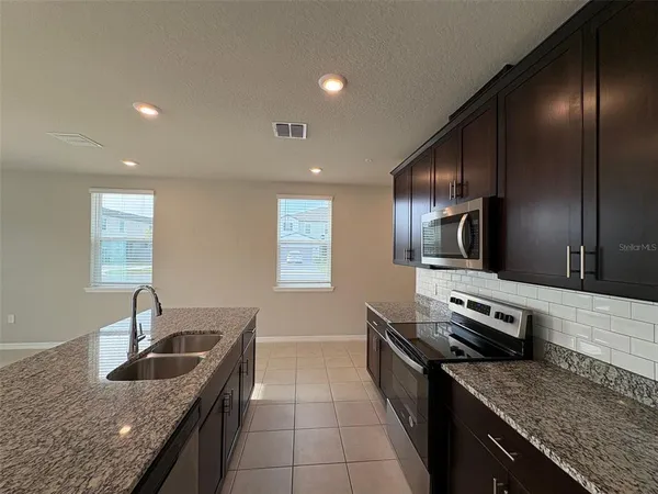$2,350 | 2509 Red Spruce Way, Ocoee, FL 34761