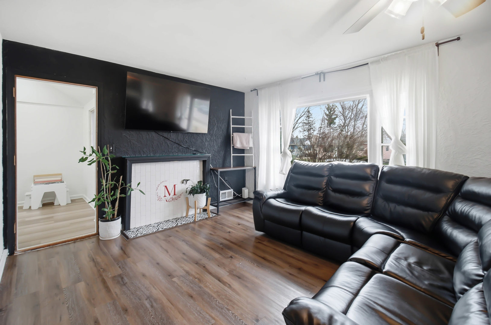 2026 Nebraska Road Rockford, IL 61108 - Photo 5 of 26