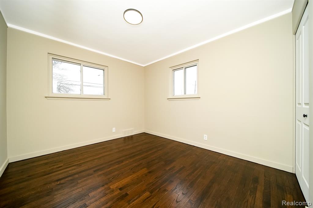 46985 Heydenreich Road Macomb, MI 48044 - Photo 51 of 60