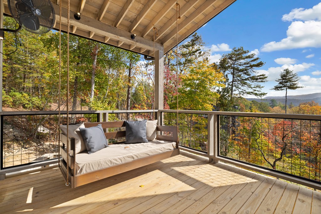 142 Sequoia Ridge Blue Ridge, GA 30513 - Photo 15 of 45