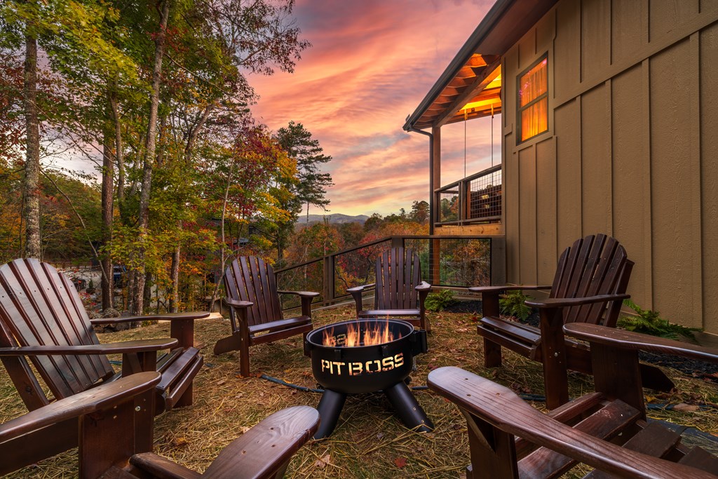 142 Sequoia Ridge Blue Ridge, GA 30513 - Photo 40 of 45