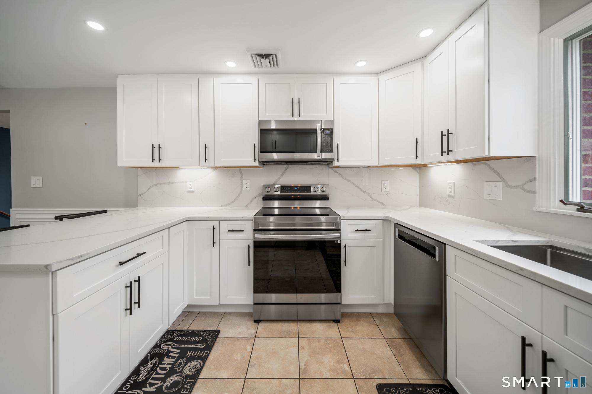 145 Edge Road Watertown, CT 06795 - Photo 8 of 36 Gallery Image 8