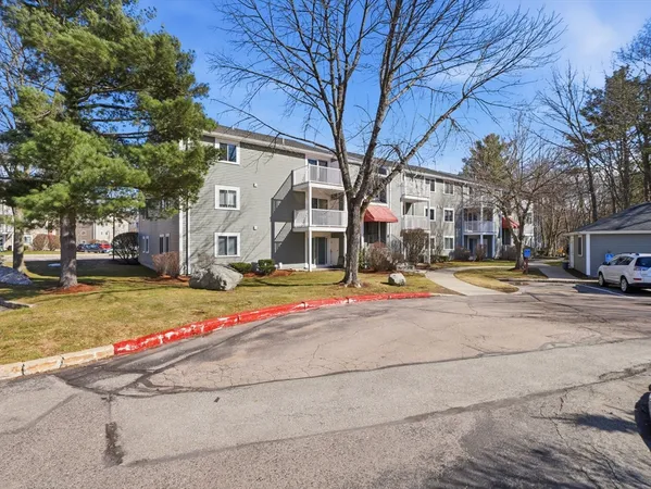 $439,900 | 9 Silver Hill Lane, Unit 15, Natick, MA 01760