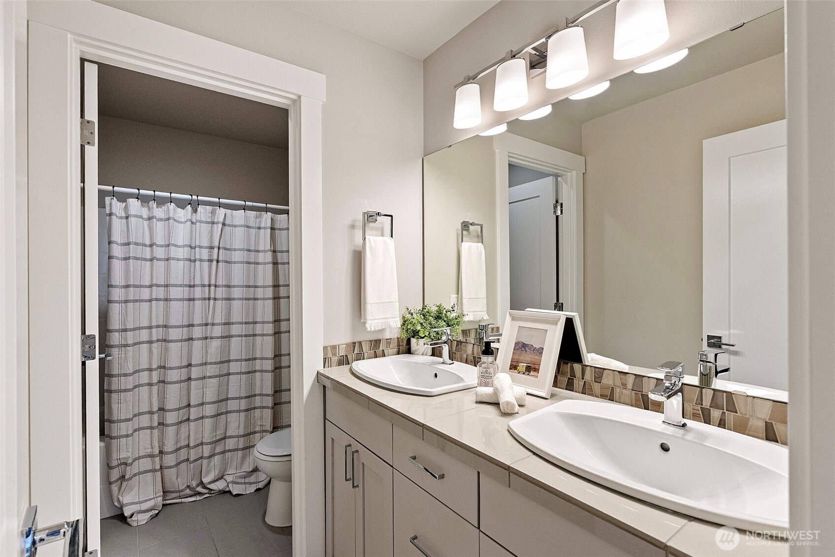 3766 Monterey Court Northeast Renton, WA 98056 - Photo 28 of 40