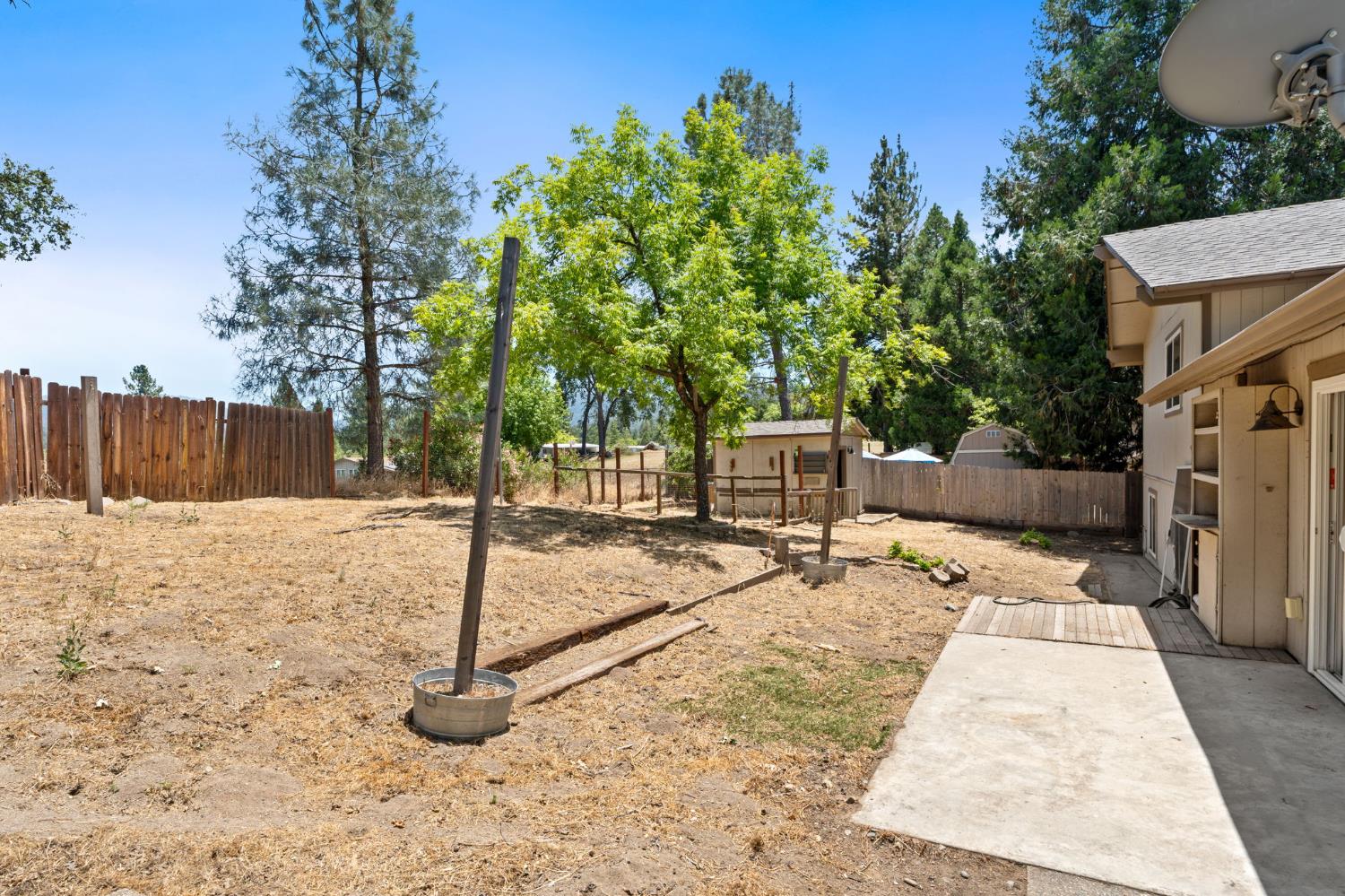 39749 Pine Ridge Road Oakhurst, CA 93644 - Photo 34 of 58