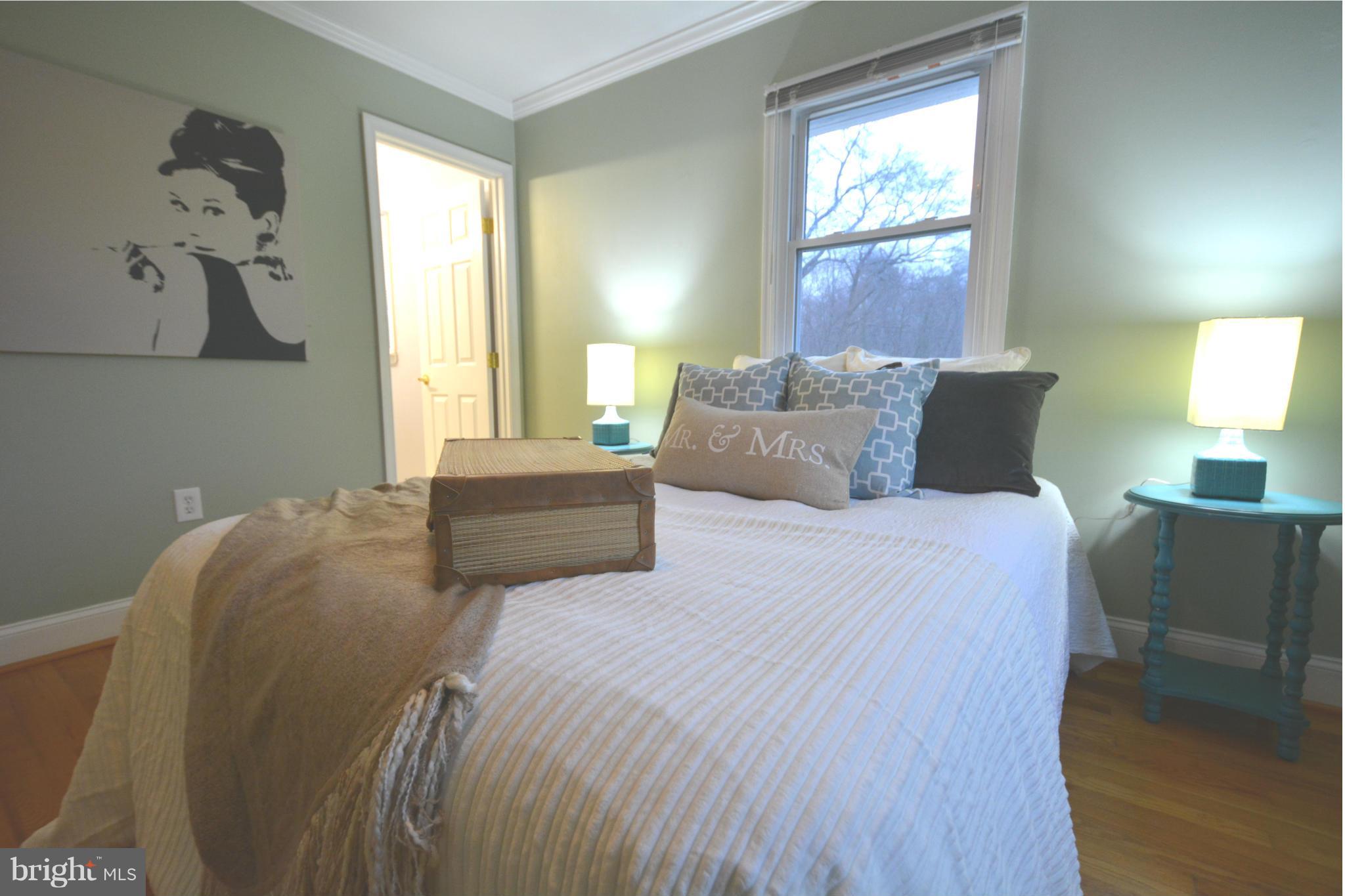 211 Magothy Beach Road Pasadena, MD 21122 - Photo 17 of 30 Bedroom (Master)
