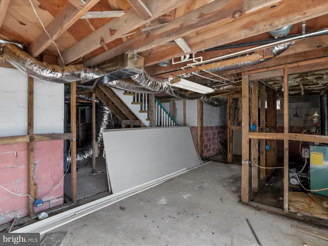 a view of basement