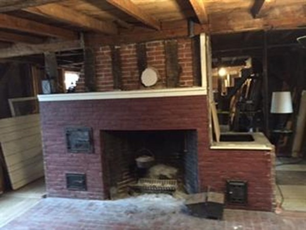 345 Lexington Road, Unit 345 Concord, MA 01742 - Photo 3 of 5