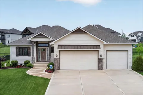 $635,500 | 1309 Northeast Brandywine Road, Lee's Summit, MO 64064