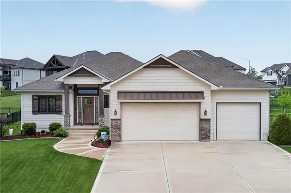 $635,500 | 1309 Northeast Brandywine Road, Lee's Summit, MO 64064