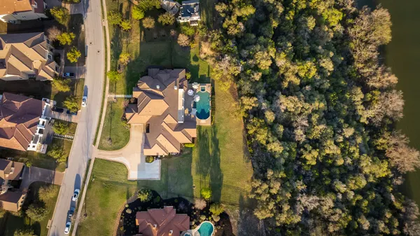 $3,800,000 | 11713 Shoreview Overlook, Austin, TX 78732