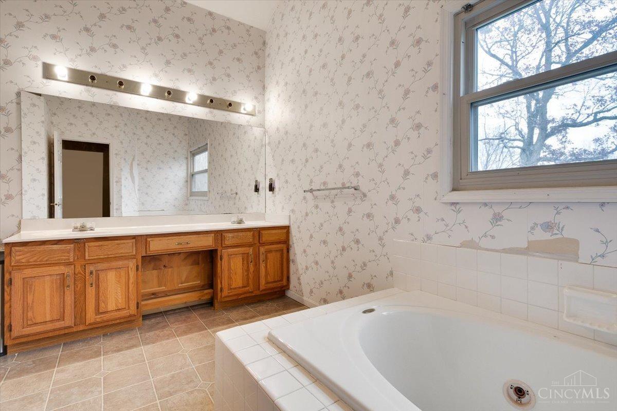1541 Georgetown Road Loveland, OH 45140 - Photo 27 of 45 Gallery Image 27