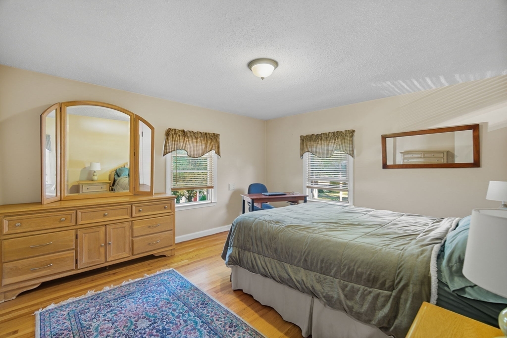 135 Dayton Street Springfield, MA 01118 - Photo 13 of 22 Gallery Image 13