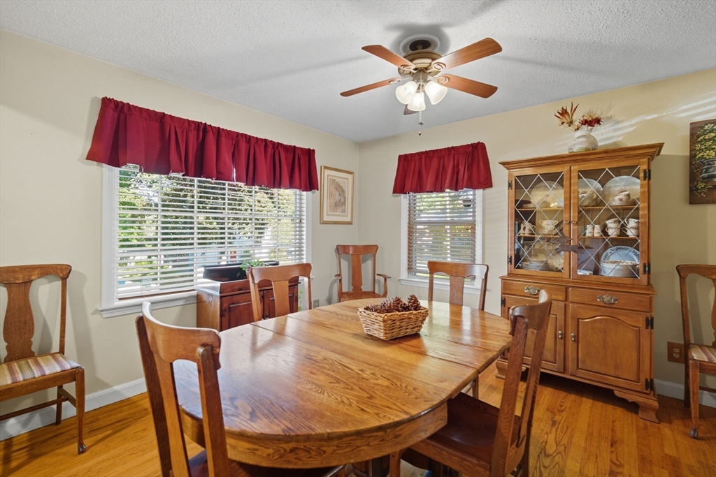 135 Dayton Street Springfield, MA 01118 - Photo 5 of 22 Gallery Image 5