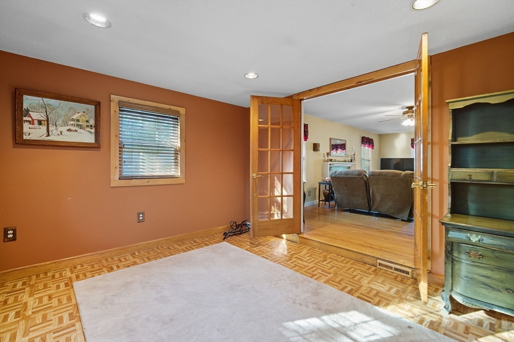 135 Dayton Street Springfield, MA 01118 - Photo 9 of 22 Gallery Image 9