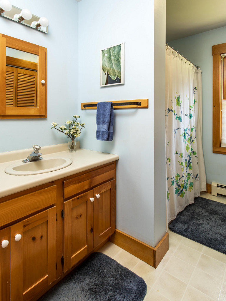 22 Stone Cove Road East Boothbay, ME 04544 - Photo 18 of 31 First Floor Full Bath