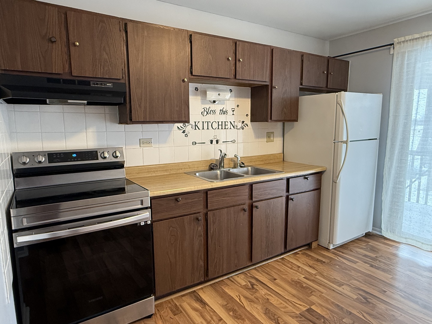 1020 9th Street, Unit 4 Harvard, IL 60033 - Photo 2 of 12