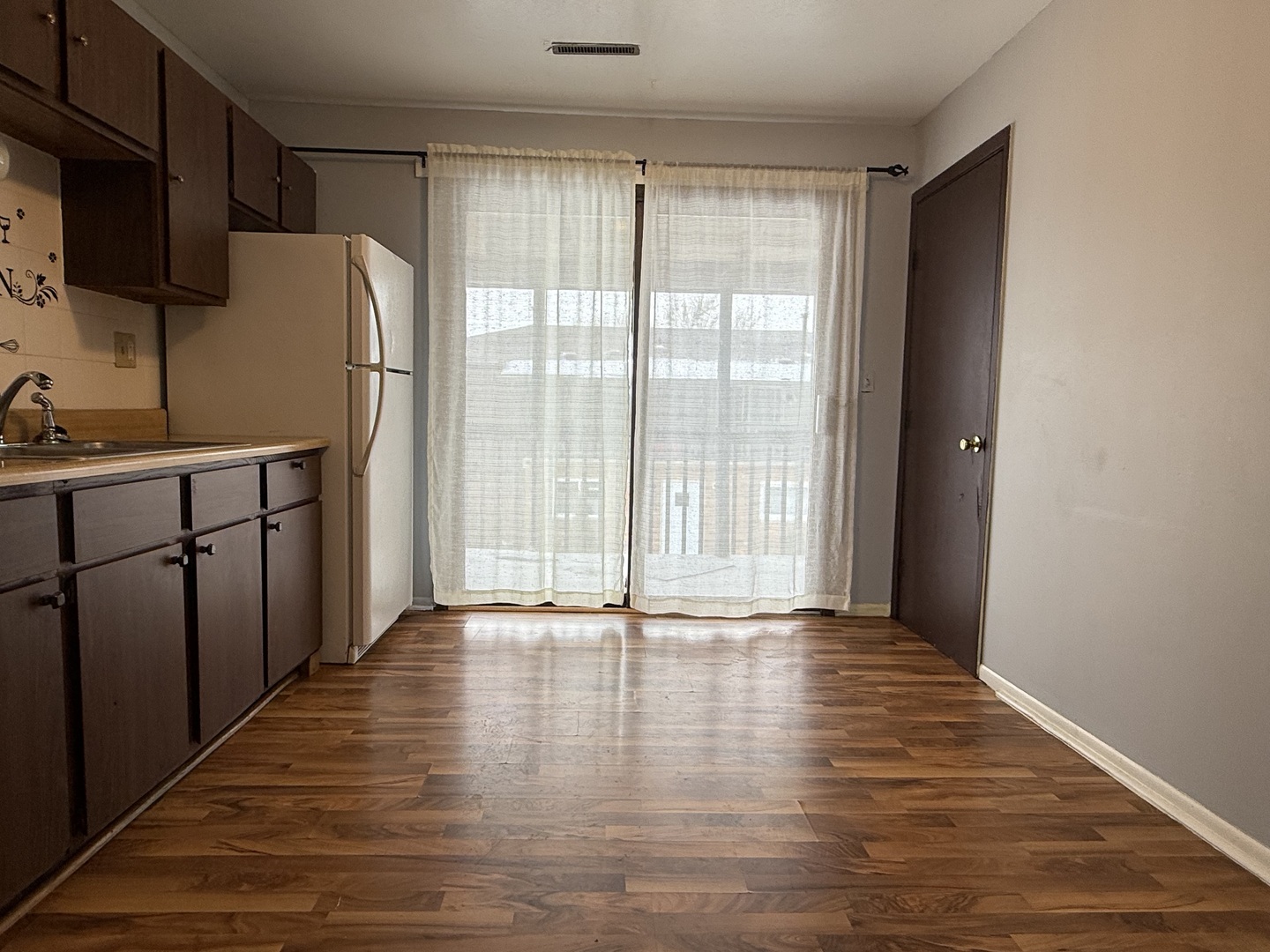 1020 9th Street, Unit 4 Harvard, IL 60033 - Photo 3 of 12