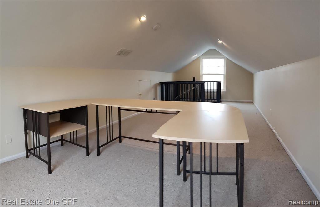 1210 Yorkshire Road Grosse Pointe Park, MI 48230 - Photo 24 of 37