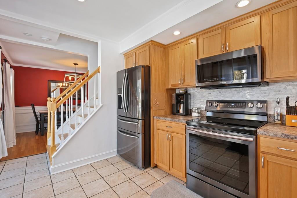 903 Riverside Drive Methuen, MA 01844 - Photo 14 of 35 Gallery Image 14