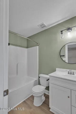 $1,500 | 157 West Murrow Lane, Jacksonville, NC 28546