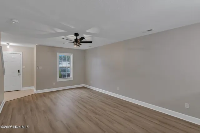 $1,500 | 157 West Murrow Lane, Jacksonville, NC 28546