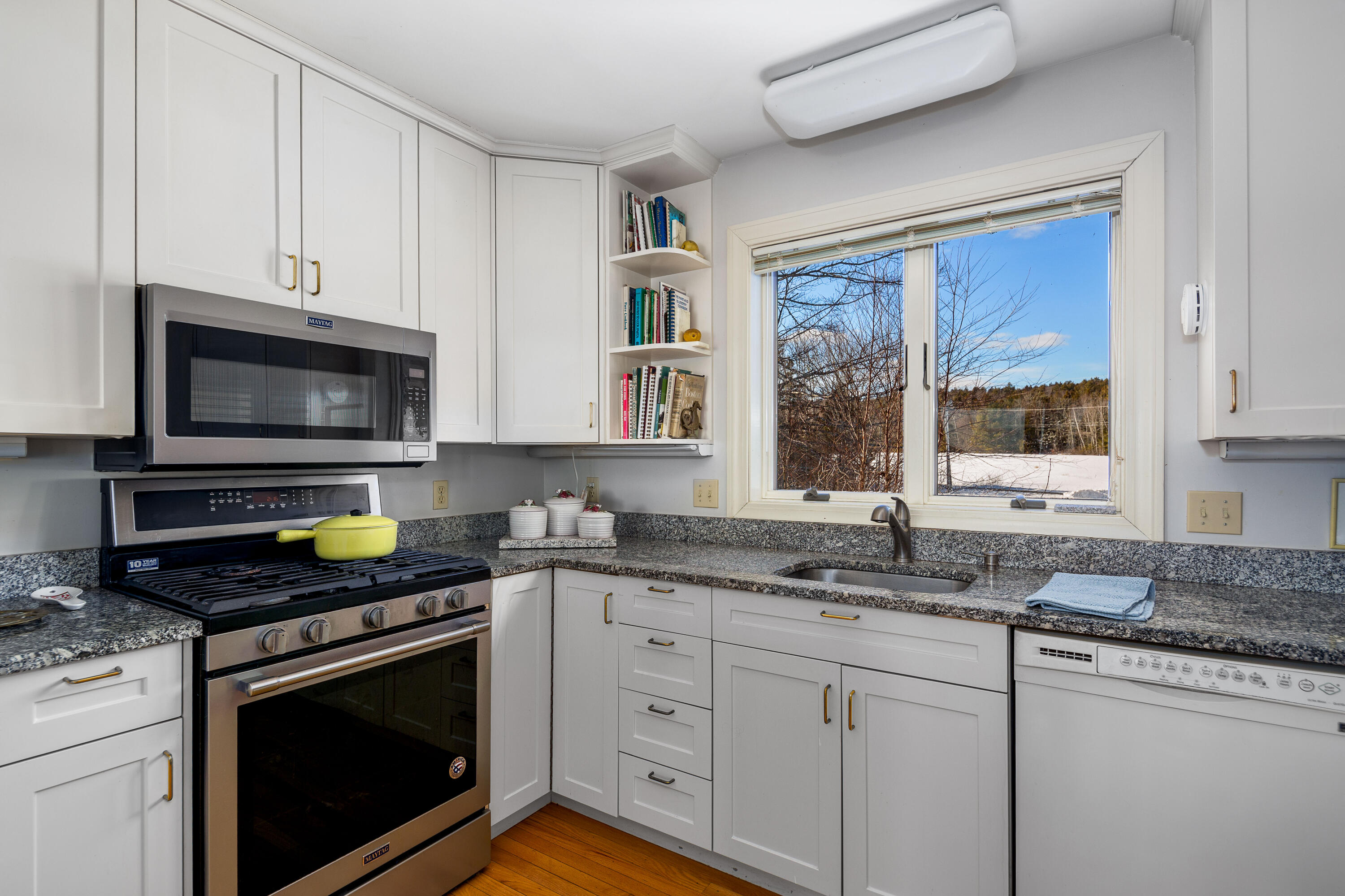 191 Woods Point Road Blue Hill, ME 04614 - Photo 23 of 38 191WoodsPoint_BlueHill_18_SS_mls