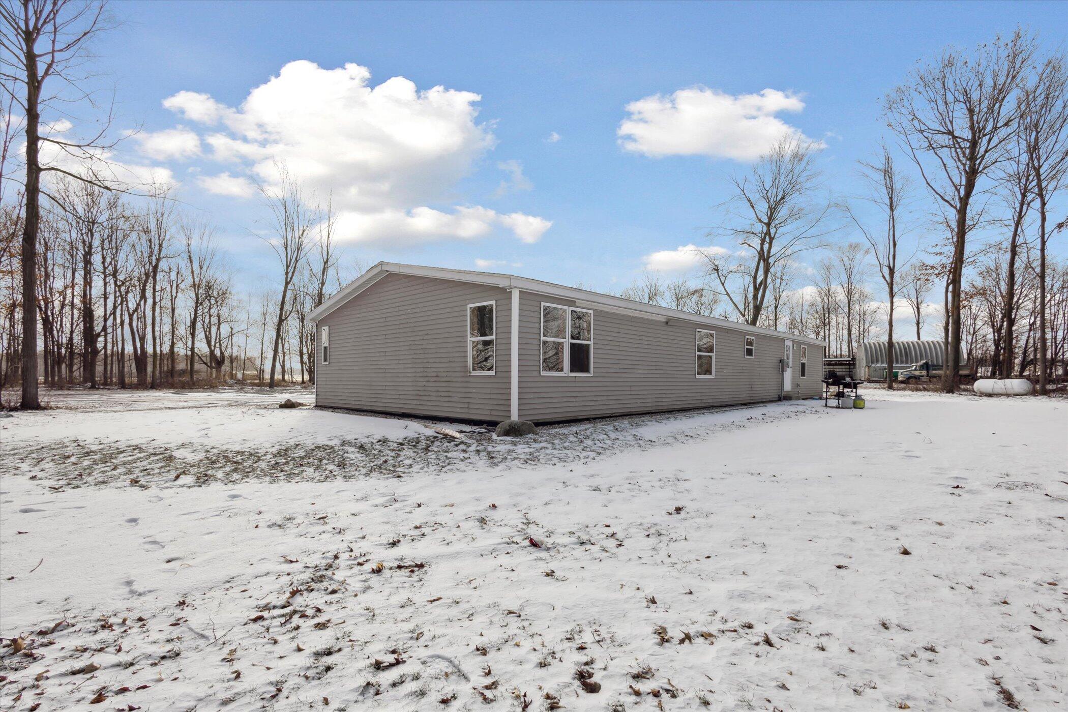 4087 Amble Road Coral, MI 49322 - Photo 21 of 56 32-4087-N-Amble-Rd-Coral-MI-49322-Window
