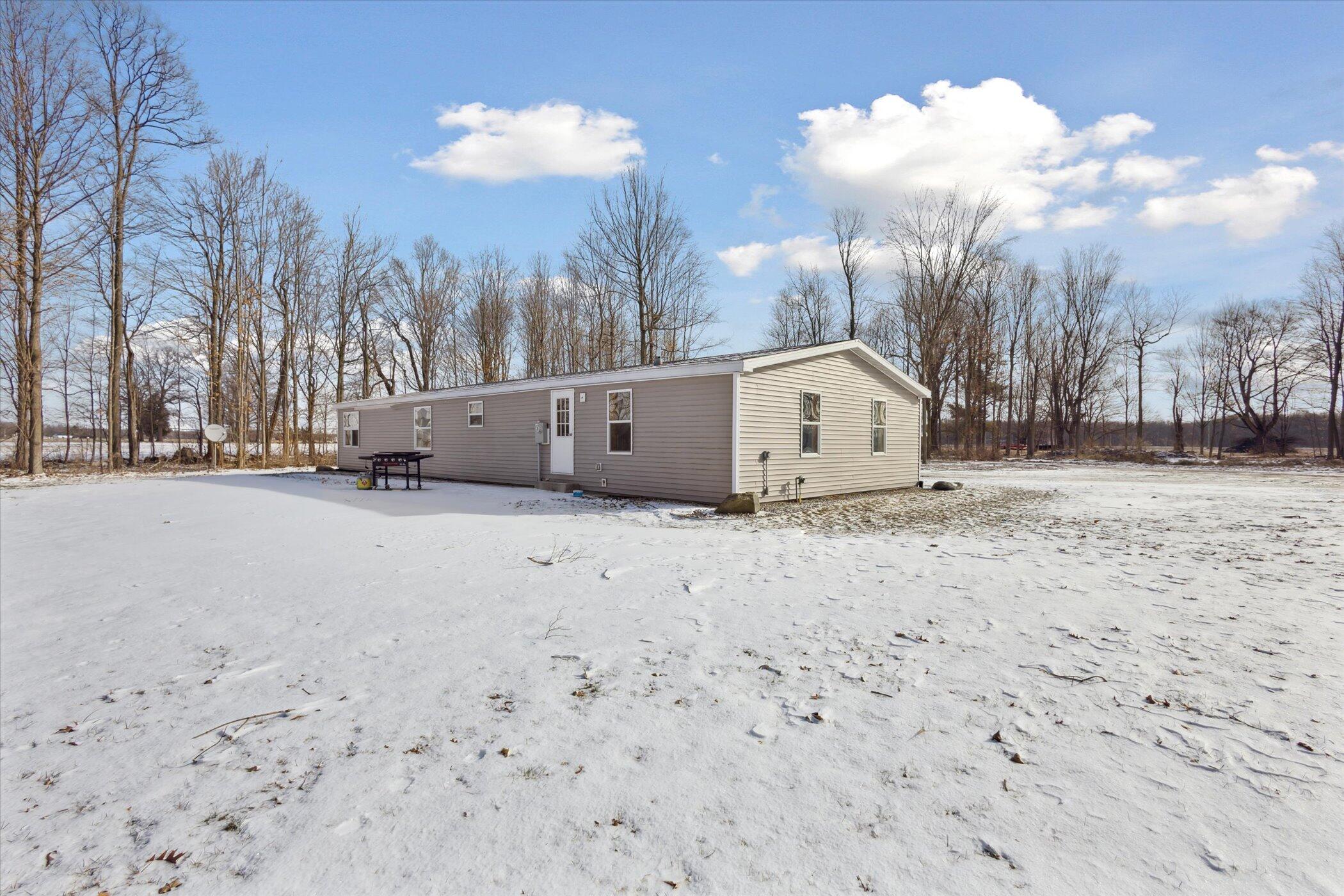 4087 Amble Road Coral, MI 49322 - Photo 23 of 56 34-4087-N-Amble-Rd-Coral-MI-49322-Window