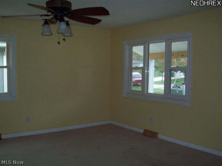 492 Crickett Road Chardon, OH 44024 - Photo 4 of 15