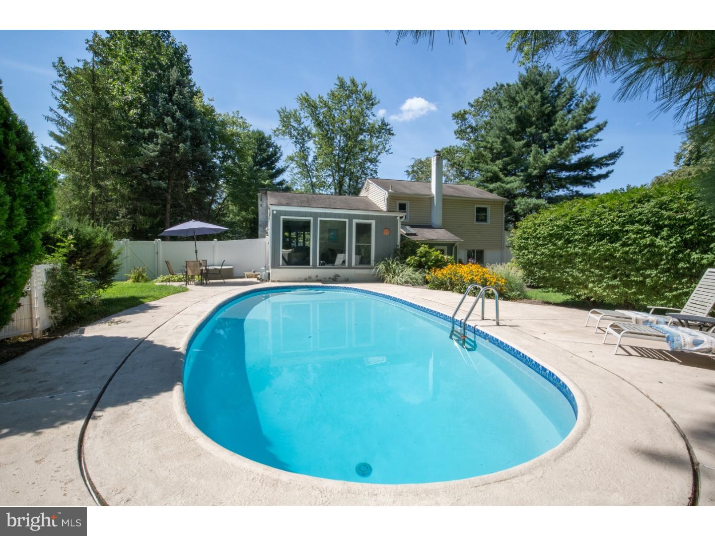 1521 Almshouse Road Jamison, PA 18929 - Photo 20 of 23 Pool