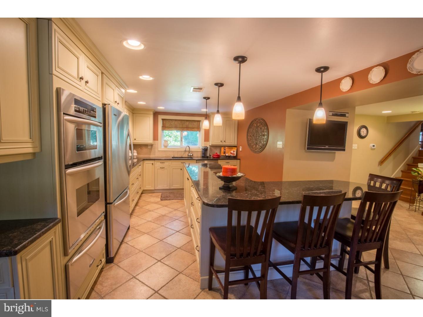 1521 Almshouse Road Jamison, PA 18929 - Photo 10 of 23 Kitchen
