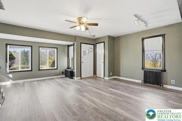 $279,000 | 817 Oak Grove Drive, Lehighton, PA 18235