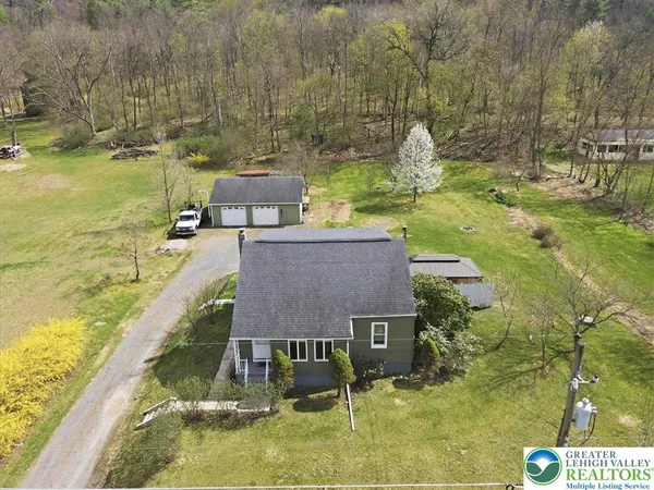 $279,000 | 817 Oak Grove Drive, Lehighton, PA 18235