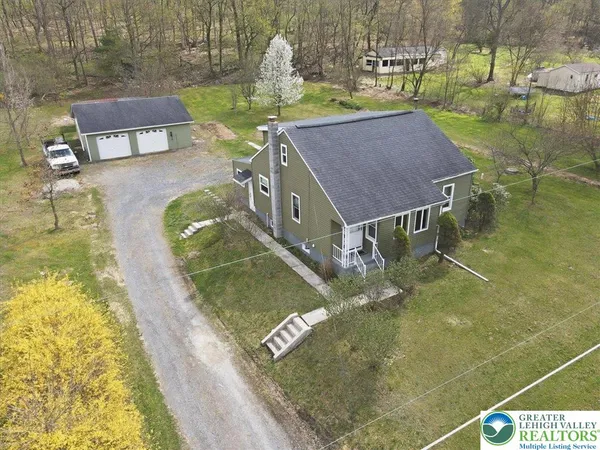 $279,000 | 817 Oak Grove Drive, Lehighton, PA 18235
