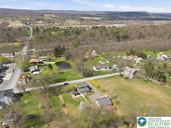 $279,000 | 817 Oak Grove Drive, Lehighton, PA 18235