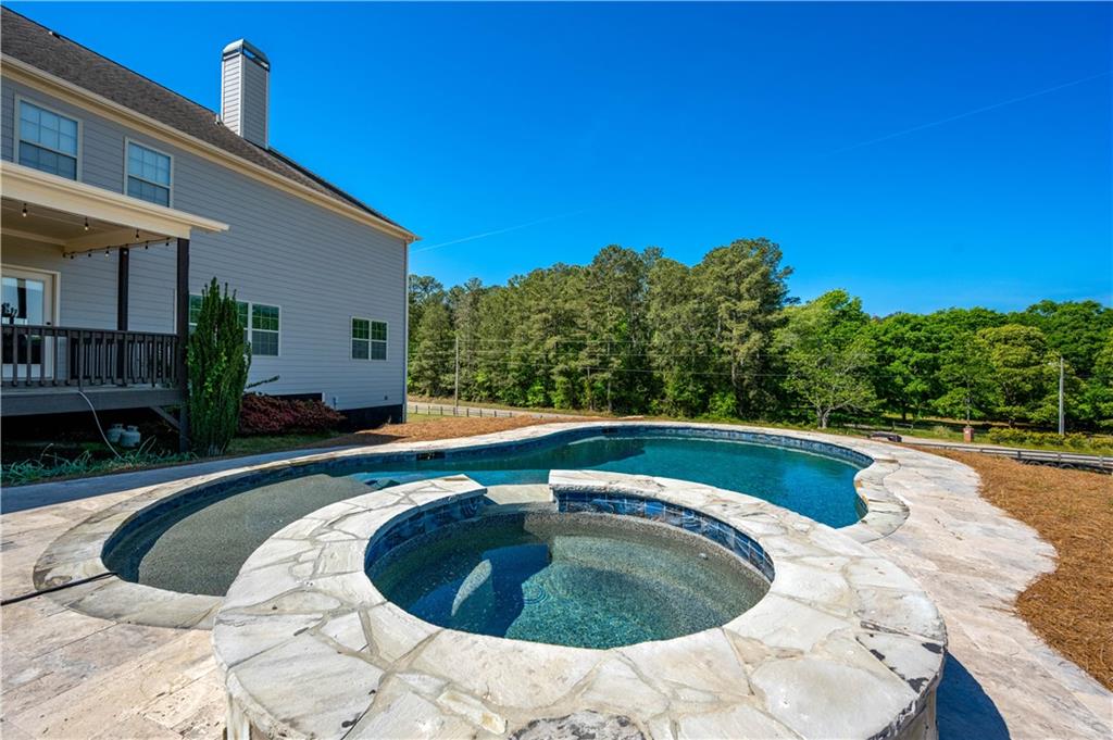 760 Carl Davis Road Northwest Monroe, GA 30656 - Photo 2 of 47