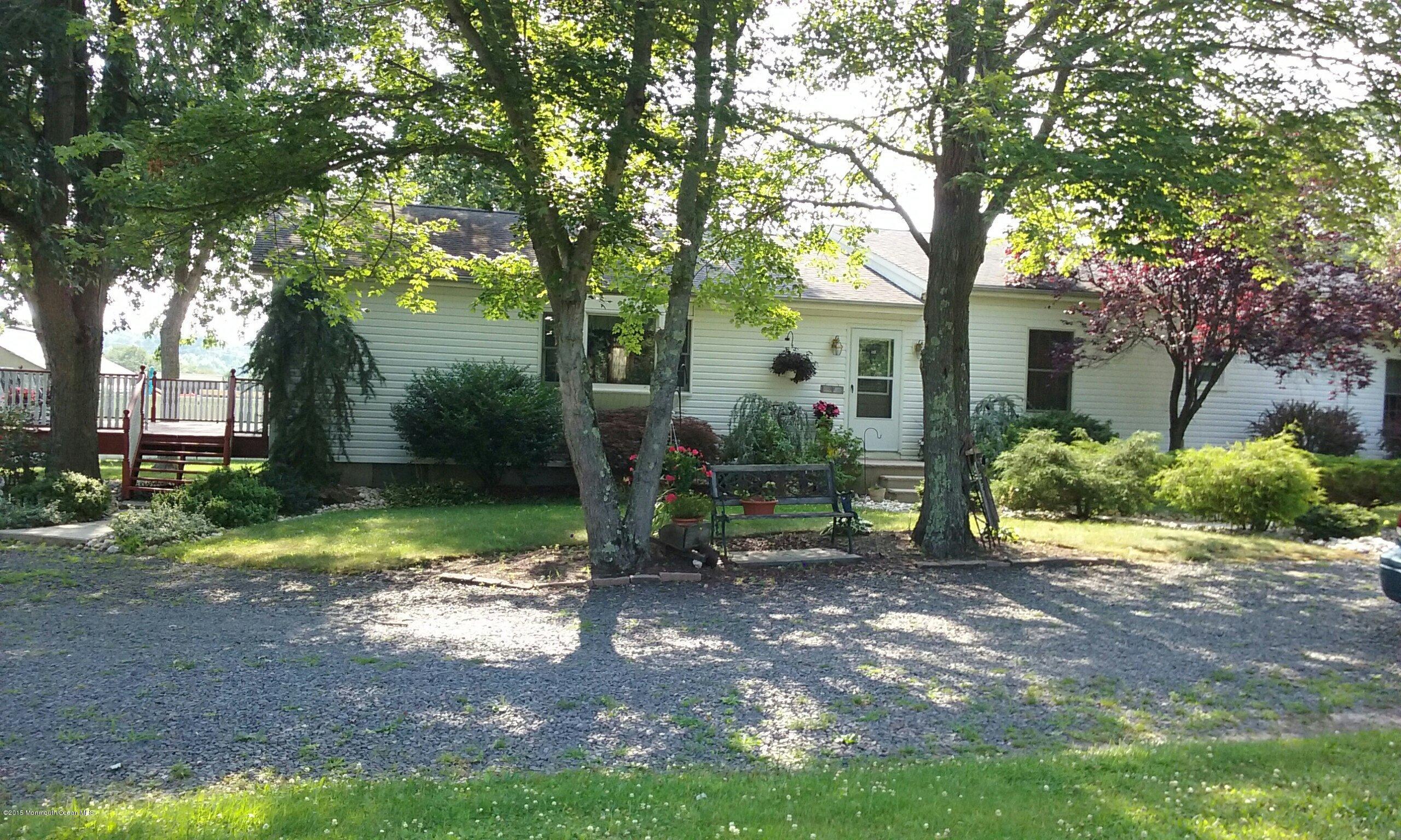 917 Elton Adelphia Road Freehold, NJ 07728 - Photo 2 of 26 EA 4