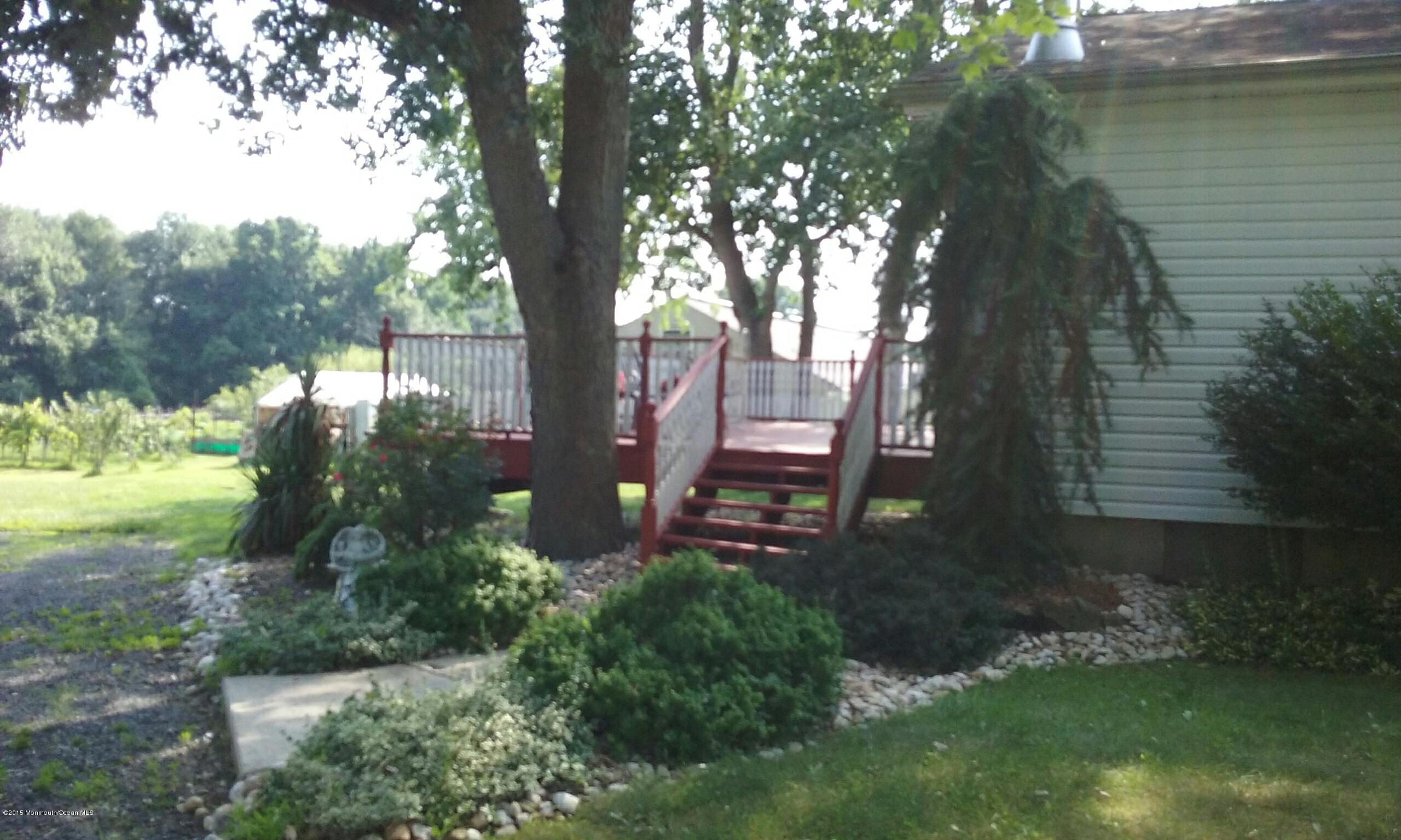 917 Elton Adelphia Road Freehold, NJ 07728 - Photo 19 of 26 EA 16