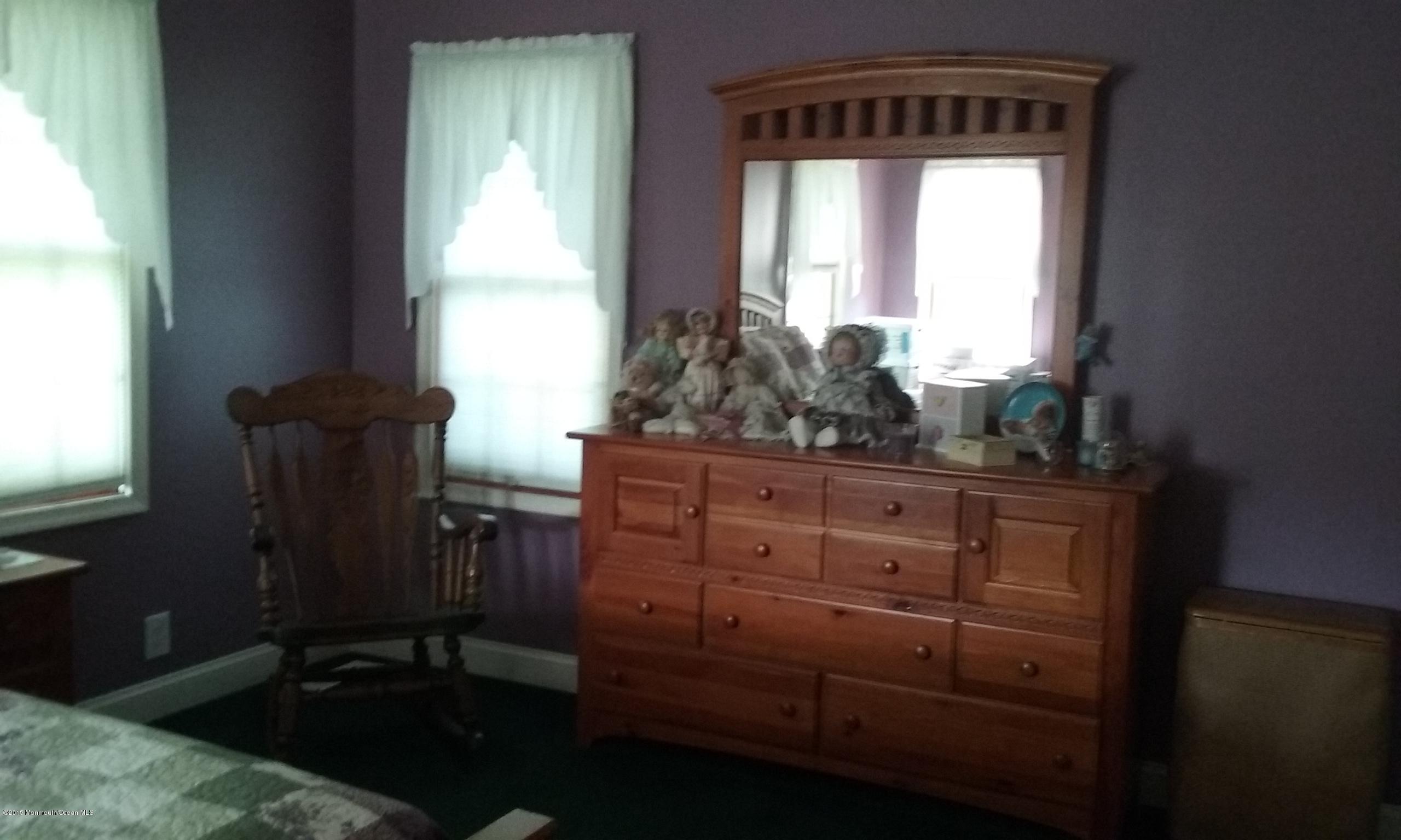 917 Elton Adelphia Road Freehold, NJ 07728 - Photo 10 of 26 EA 22