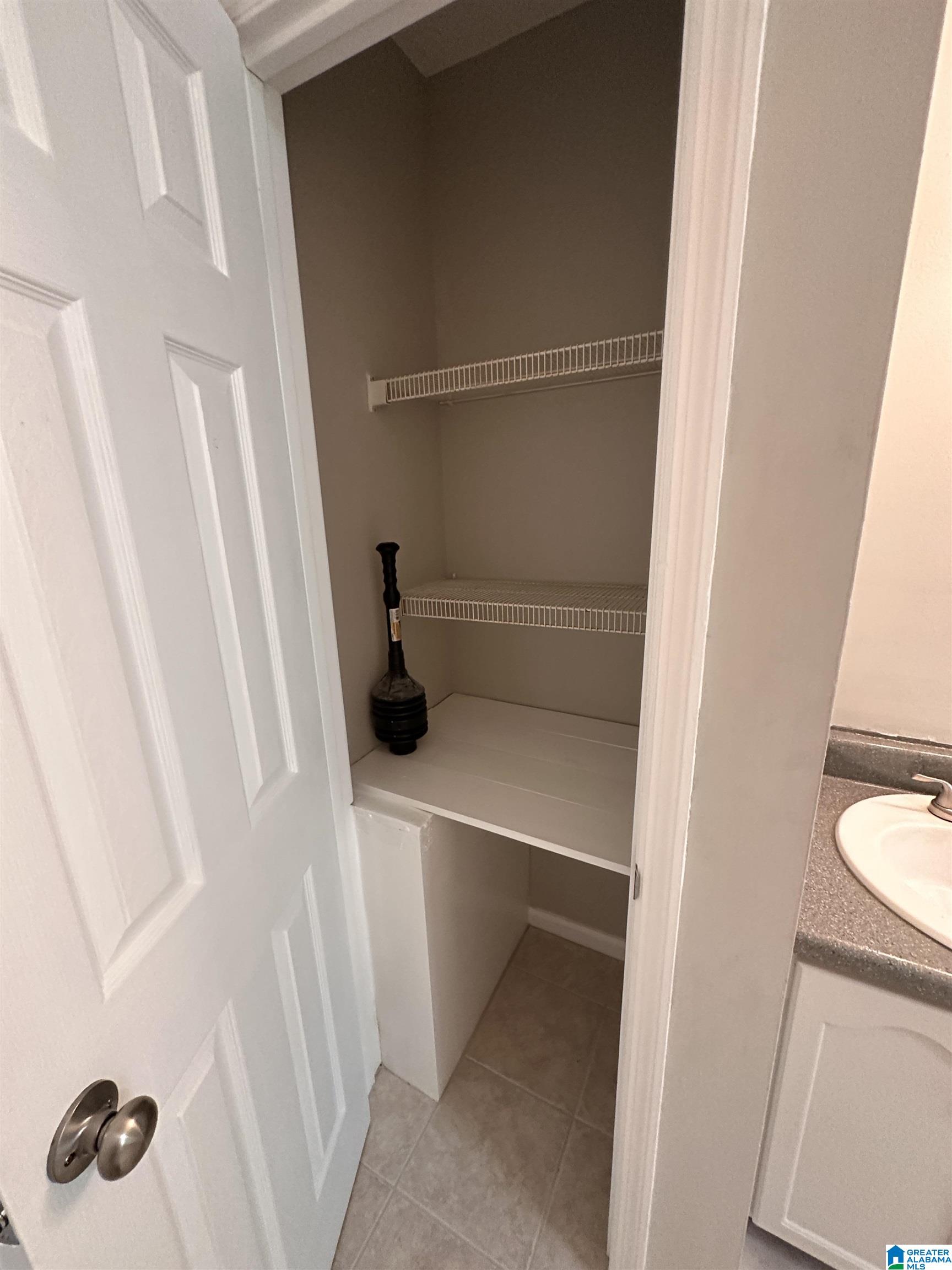 205 Deerfield Road Hayden, AL 35079 - Photo 8 of 27 Gallery Image 8