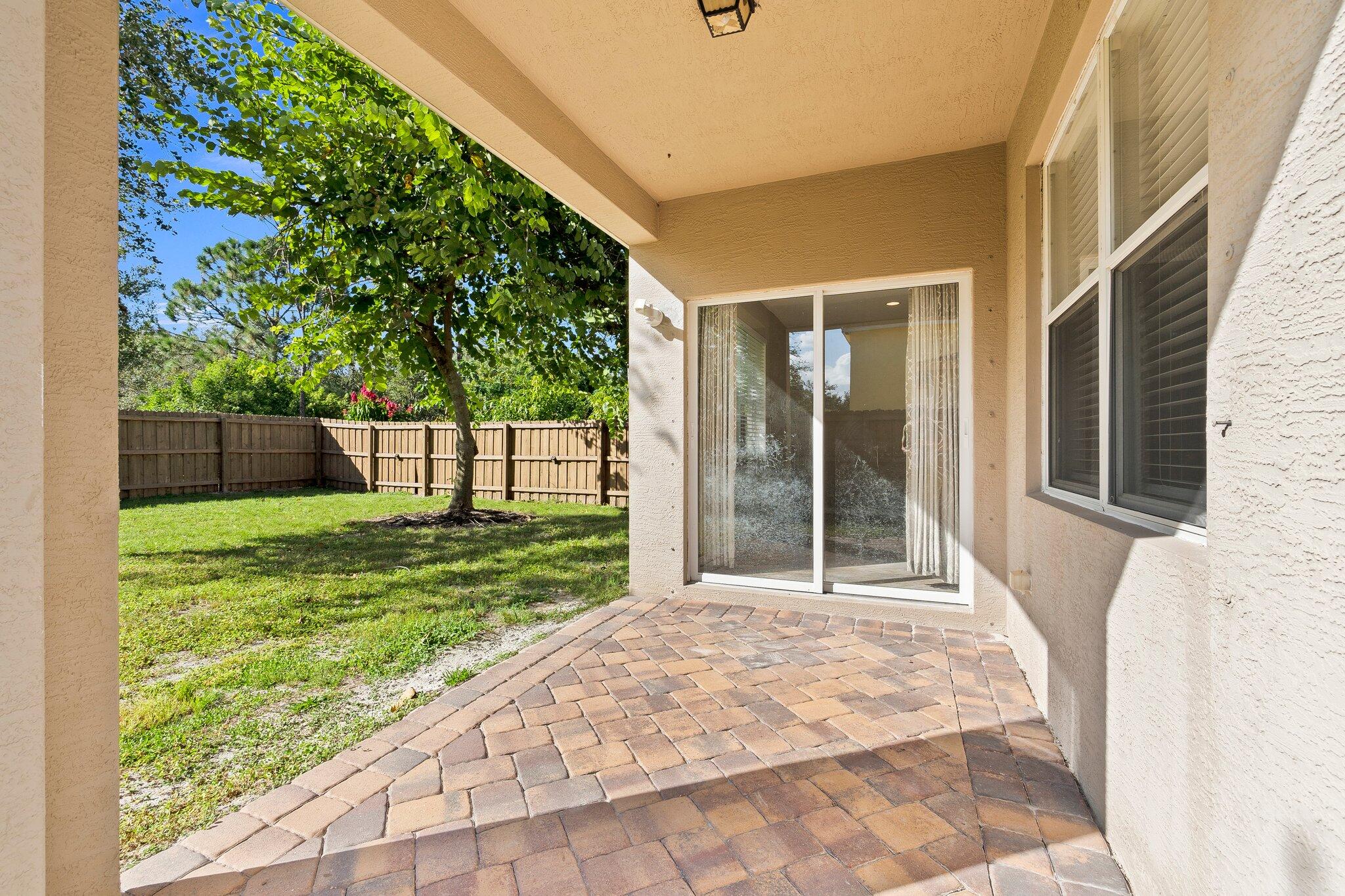 9537 Windrift Circle Fort Pierce, FL 34945 - Photo 14 of 16 29-web-or-mls-DSC08812