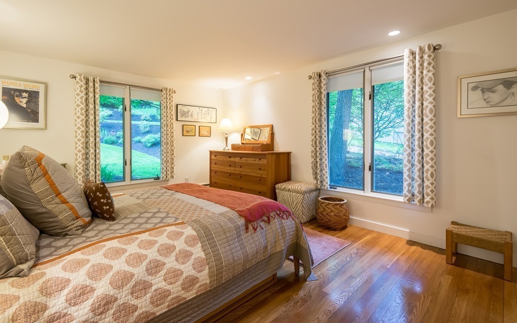 43 Pilgrim Road Melrose, MA 02176 - Photo 17 of 30 Gallery Image 17
