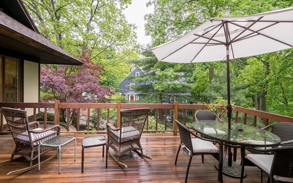 43 Pilgrim Road Melrose, MA 02176 - Photo 23 of 30 Gallery Image 23