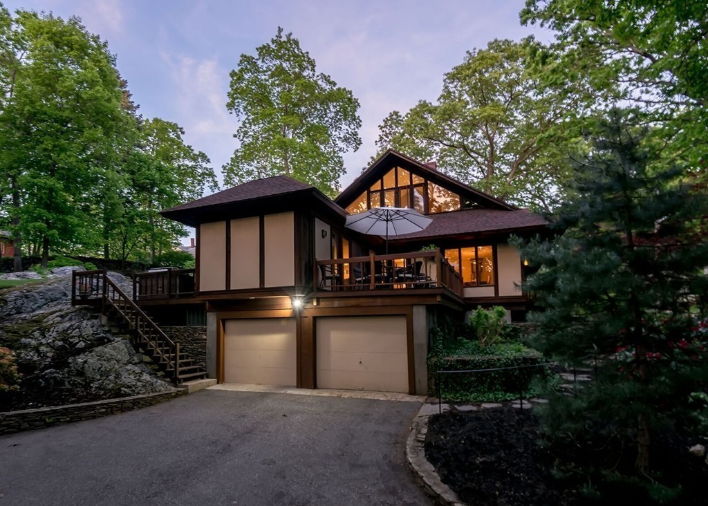 43 Pilgrim Road Melrose, MA 02176 - Photo 27 of 30 Gallery Image 27
