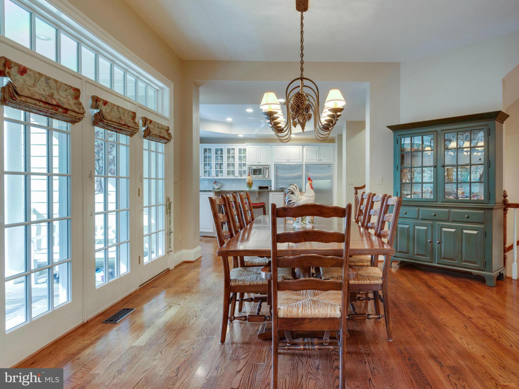 6239 Park Road McLean, VA 22101 - Photo 8 of 27 Breakfast Area