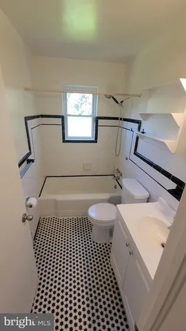 $1,275 | 627 Biggs Avenue, Unit 2, Frederick, MD 21702